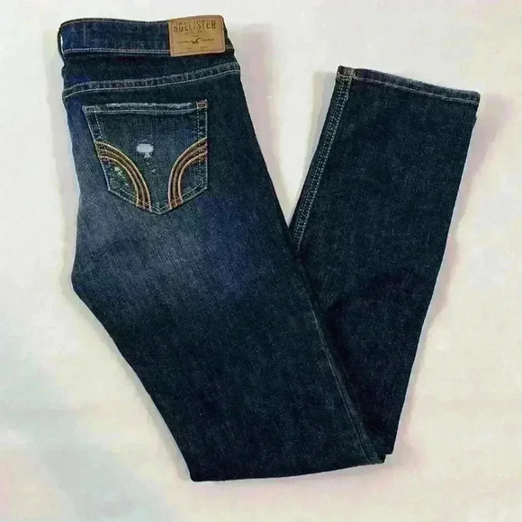 Hollister Straight Leg Jeans | Low rise | Dark Wash - Picture 5 of 6